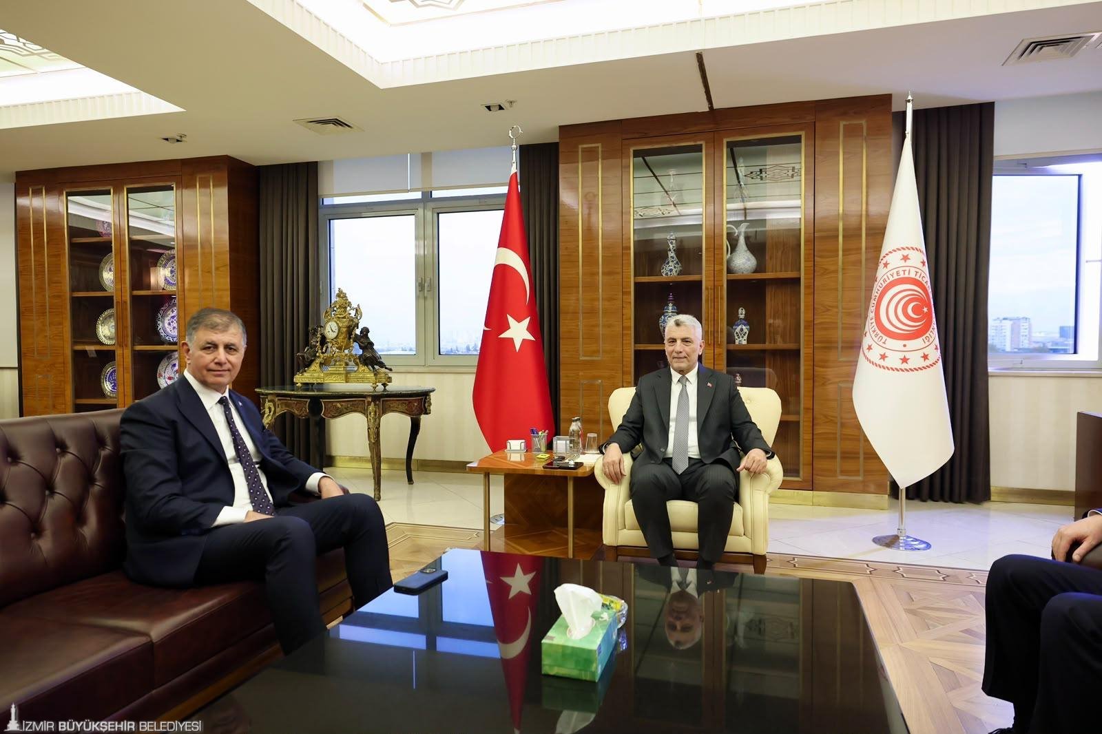 Başkan Tugay’dan Ticaret Bakanı Bolat’a ziyaret