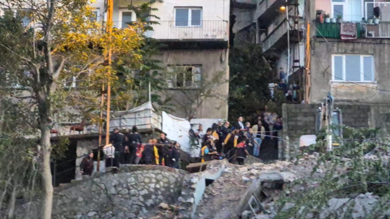 Zonguldak'ta çöken binadan acı haber geldi