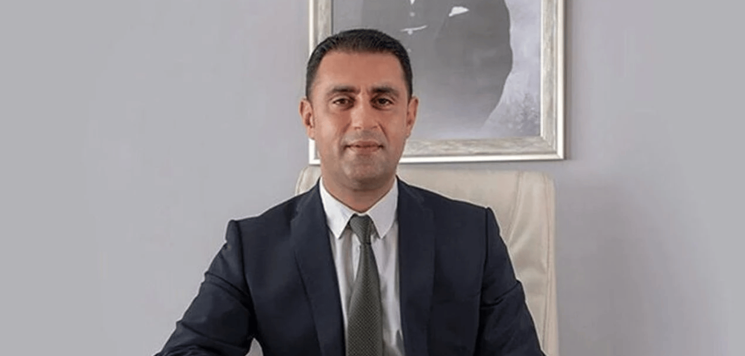 Çukurova Belediye Başkanı görevden alındı