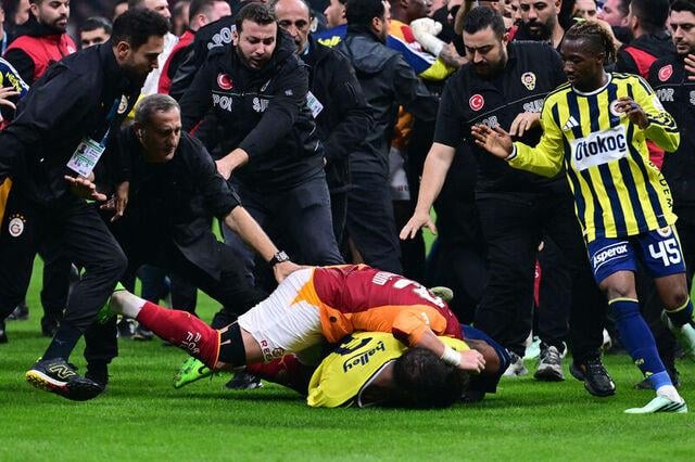 PFDK derbide çıkan olayların cezalarını açıkladı