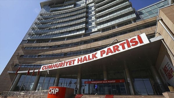 CHP'de 5 belediye başkanı hakkında ihraç kararı