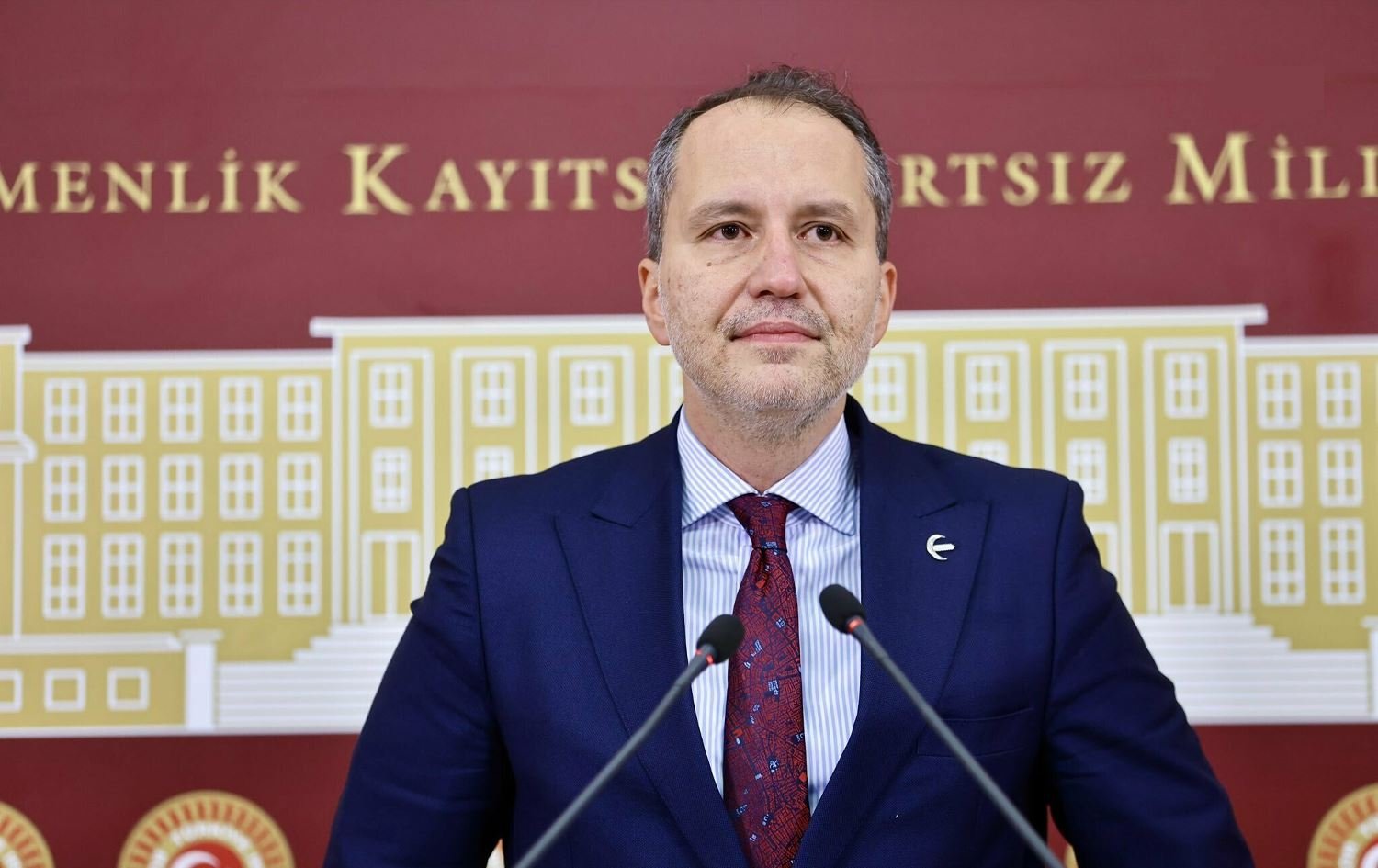 Azerbaycan'da "istenmeyen kişi" ilan edilen Fatih Erbakan'dan açıklama