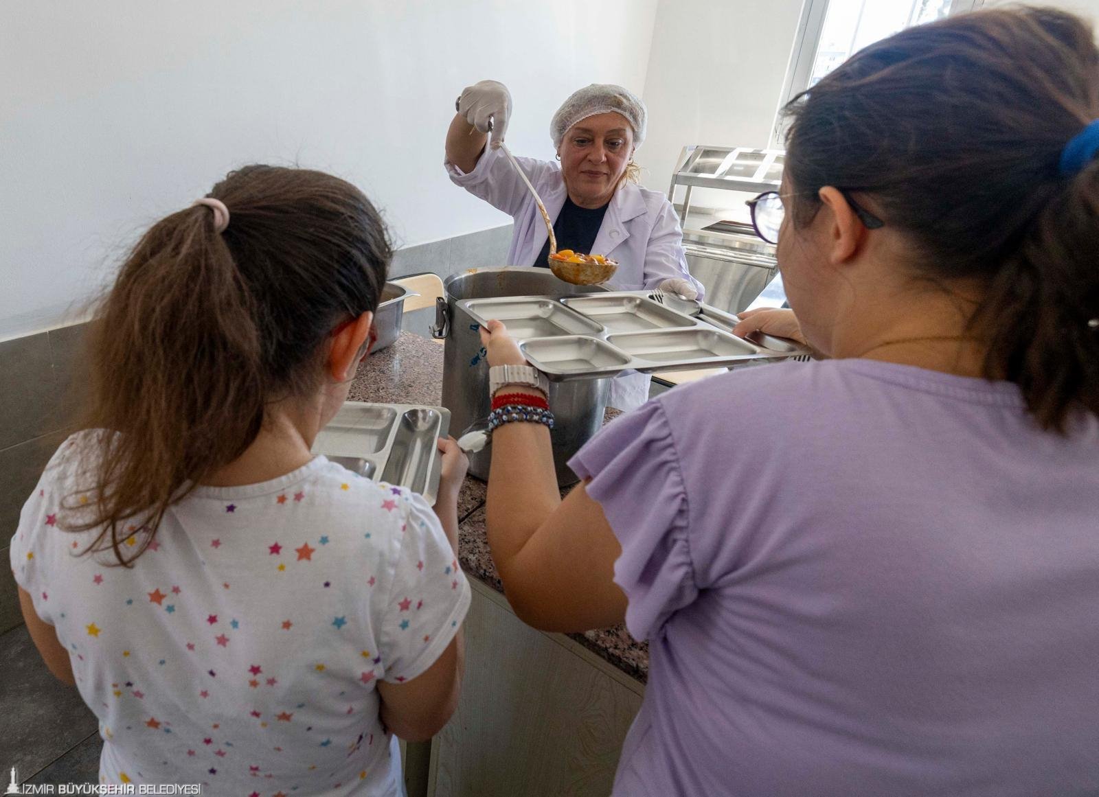 Büyükşehir’den özel gereksinimli öğrencilere sıcak destek