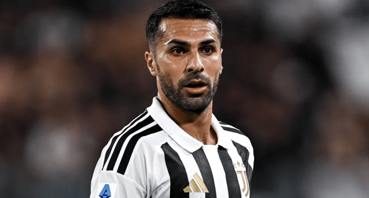 Juventus'ta Zeki Çelik sakatlandı