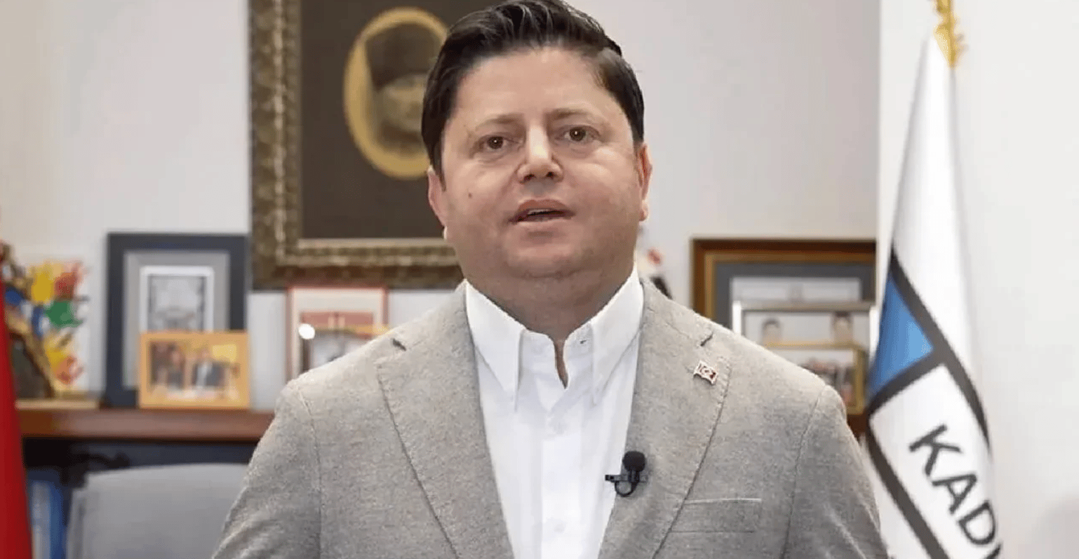 Kadıköy Belediye Başkanı Kösedağı YENİ Parti'ye katıldı