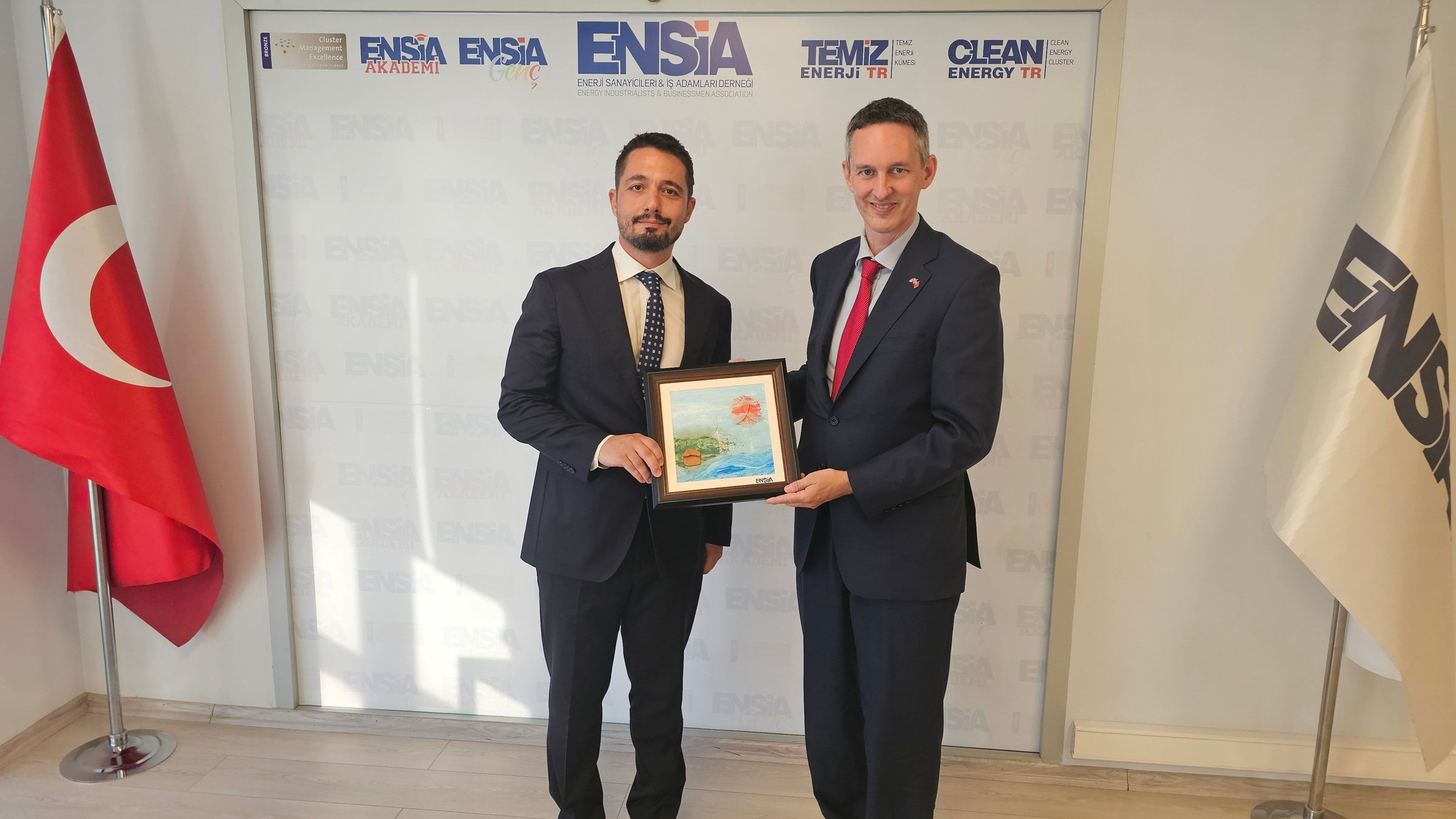 ENSİA ile İngiltere arasında temiz enerji köprüsü