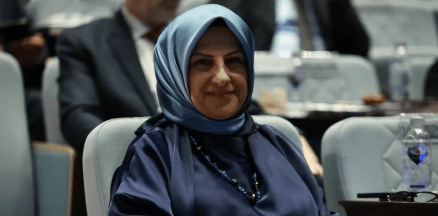 Fatma Betül Sayan'ın yerine atanan isim belli oldu