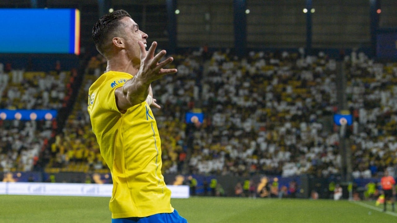 Ronaldo'dan milli takım kariyerini noktalayan Messi'ye mesaj