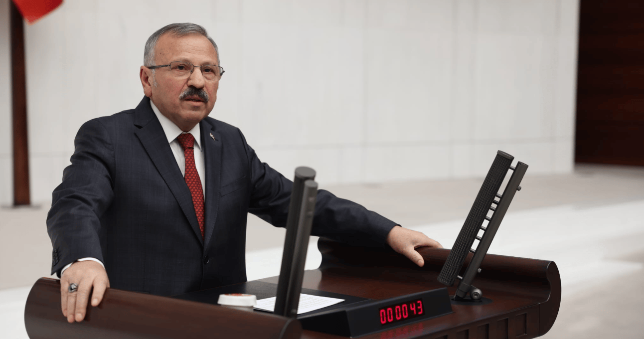 Bekir Bozdağ'ın yerine gelen isim belli oldu