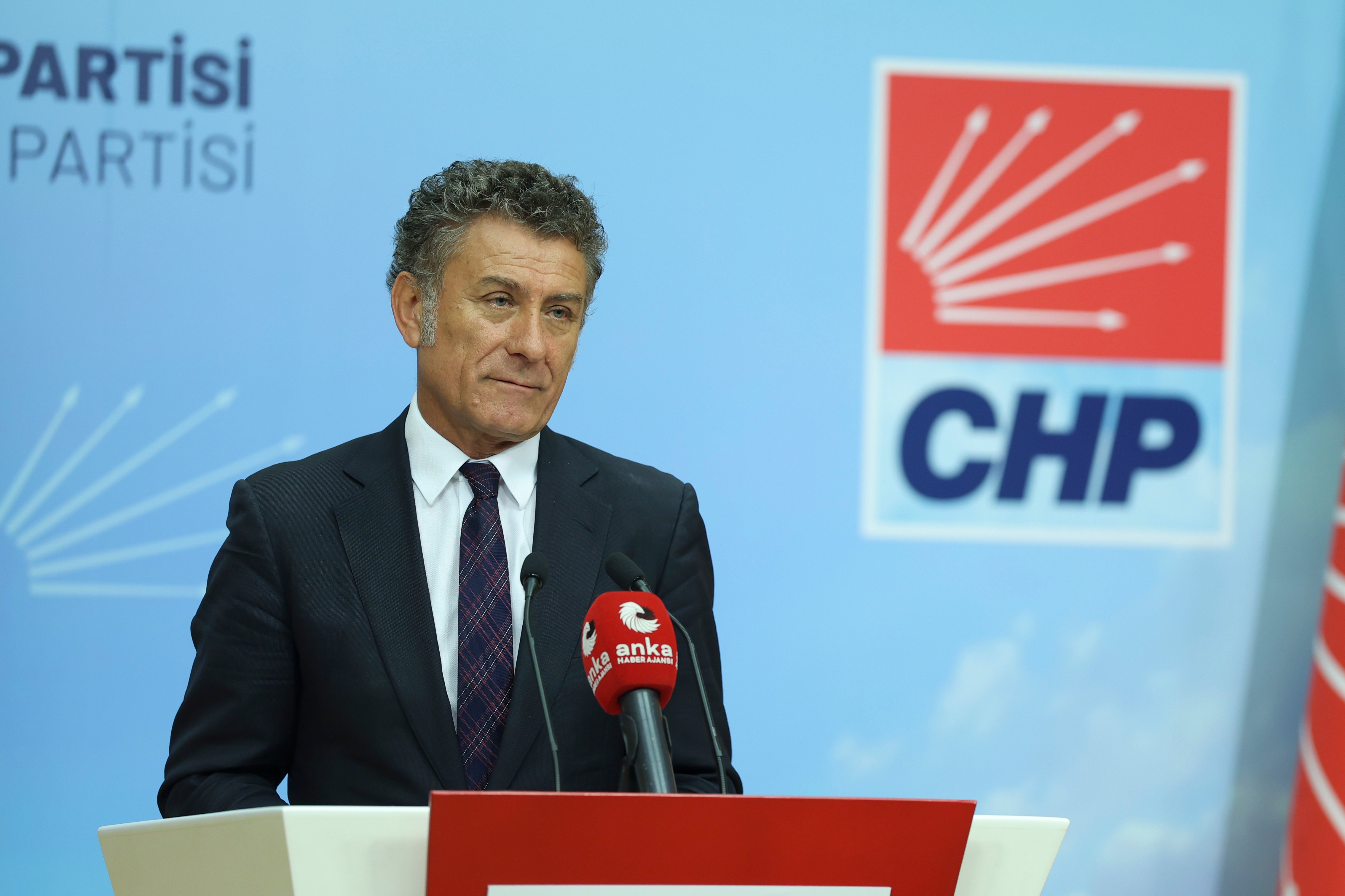 CHP’li Orhan Sarıbal: Balıkçı denize çıkamıyor, süt üreticisi zarar ediyor