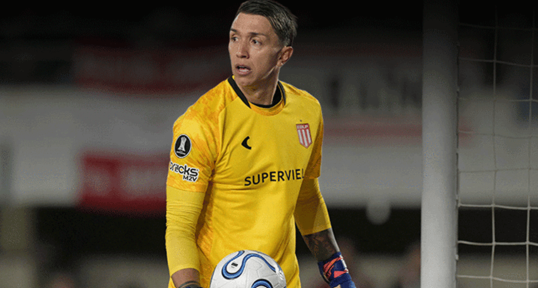 Muslera üç penaltı kurtardı