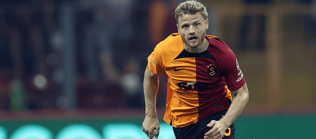 Galatasaray'ın eski yıldızı 33 yaşında futbolu bıraktı