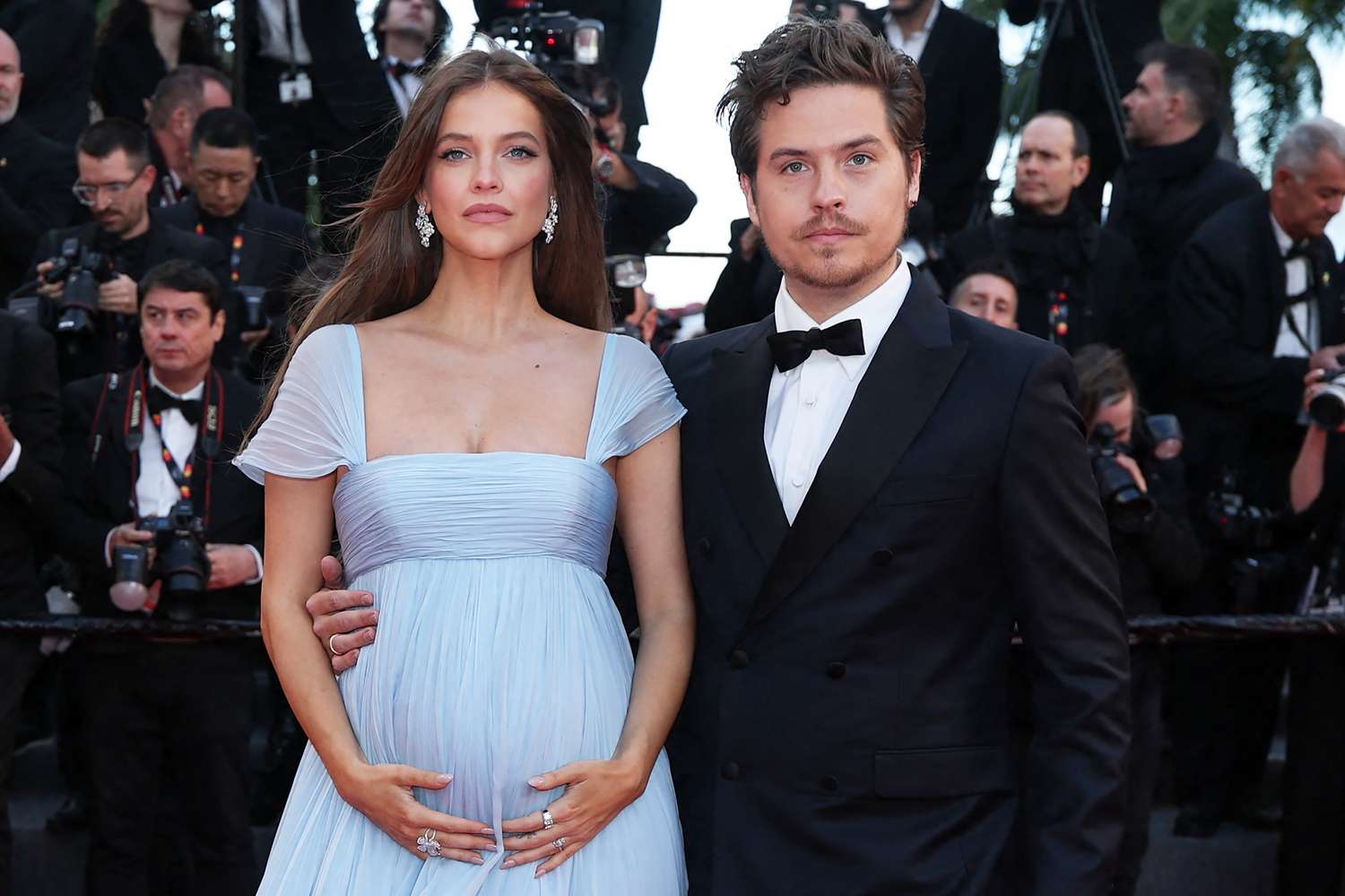 Barbara Palvin bebeğine kavuştu